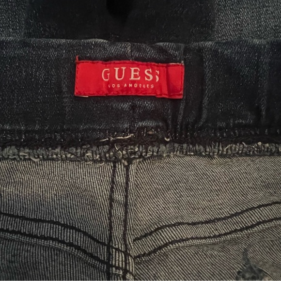 Guess Jeans Dark Wash Distressed Cut Off Raw Hem High Waisted Denim Shorts - Picture 4 of 5